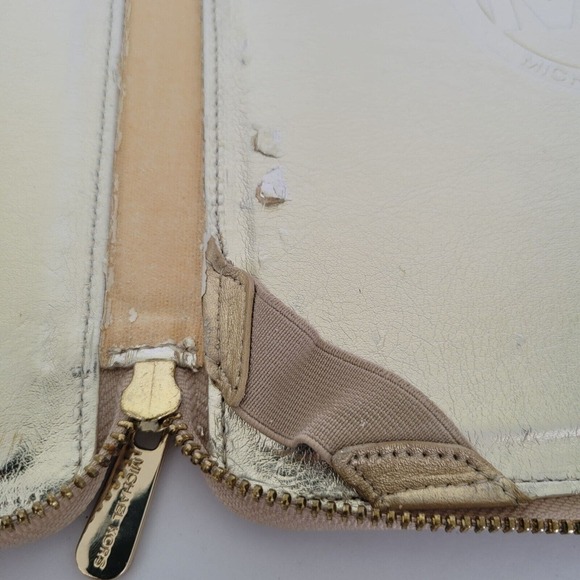 Michael Kors Gold Metalic Zipper Tablet Holder Protective Case 10x8 Ipad Fair - Picture 6 of 9